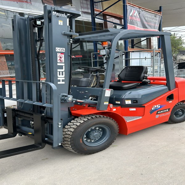 Empilhadeira Diesel Heli Empilhadeira Diesel Heli